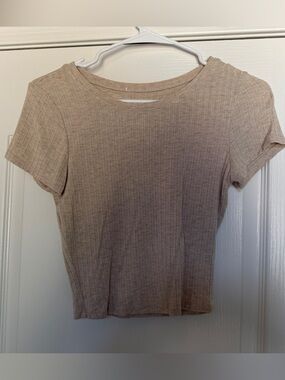 Women’s Ribbed Short Sleeve Tee — Beige